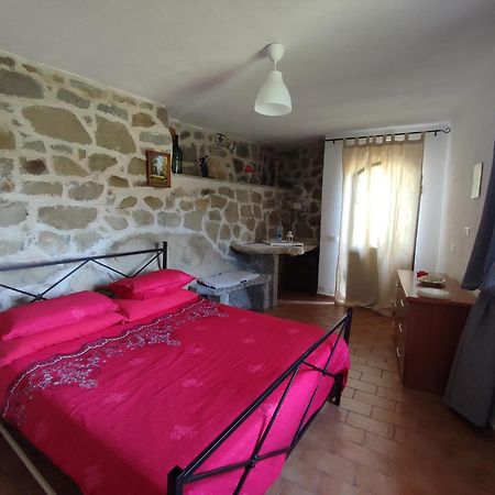 Villa Jewels ,Casa Vacanza Gaggi Rum bild