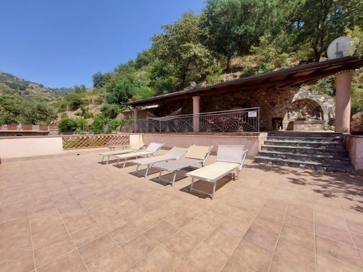 Villa Jewels ,Casa Vacanza Gaggi Exteriör bild