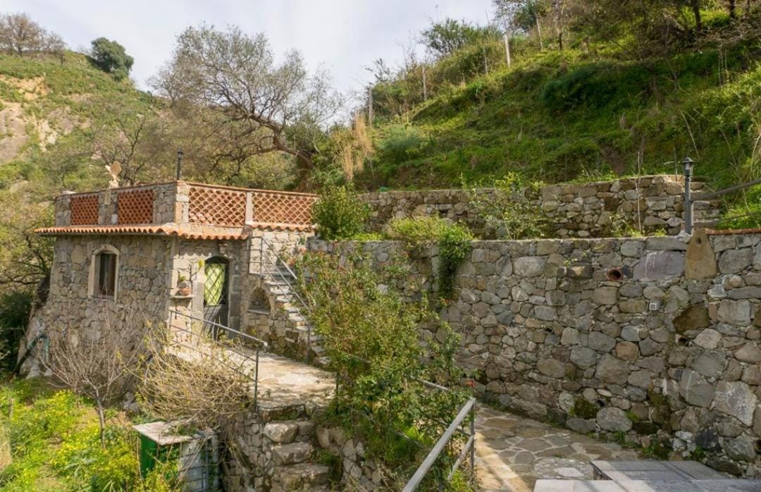 Villa Jewels ,Casa Vacanza Gaggi Exteriör bild